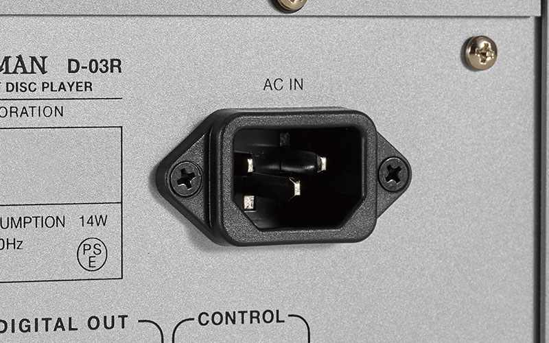 AC inlet terminal