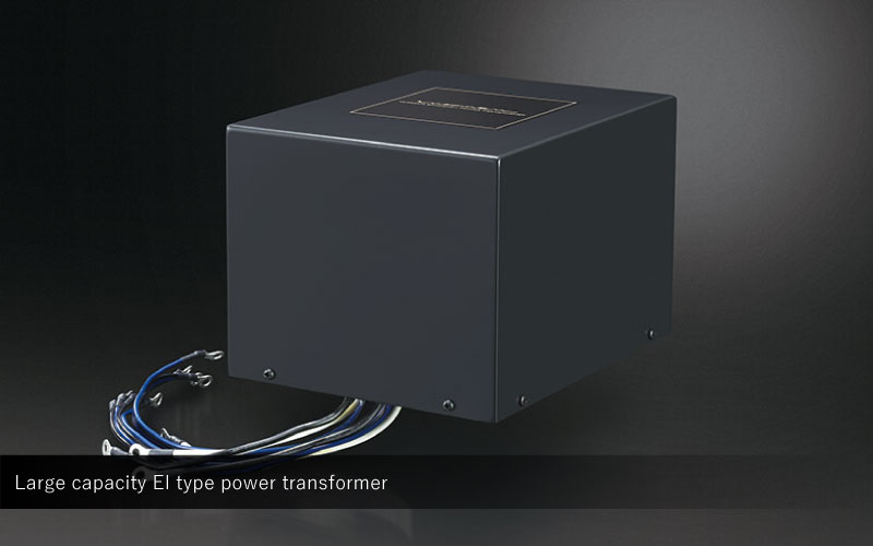 Highly regulated transformer