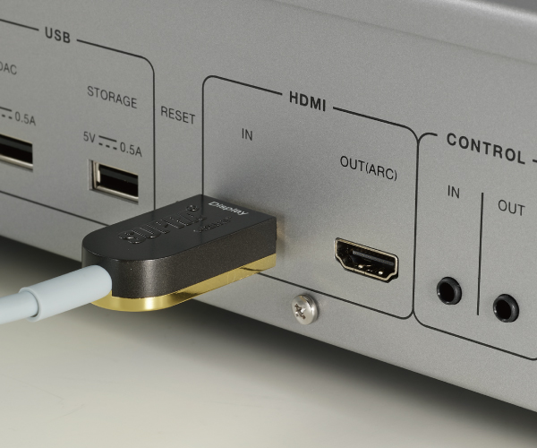 HDMI input/output terminals also enable digital audio import from video sources